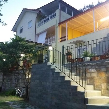 Nestor Apartments 克里斯阿穆迪亚 外观 照片